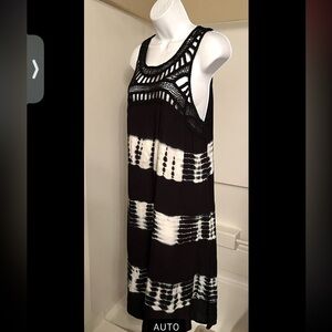 Nina Leonard Black and White Midi Dress